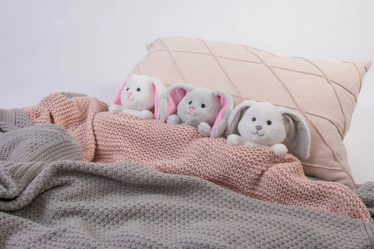 Gipsy Lapin Empreinte Peluche Blanc Rose 4 Gipsy Lapin Empreinte Peluche Blanc Rose – Image 2