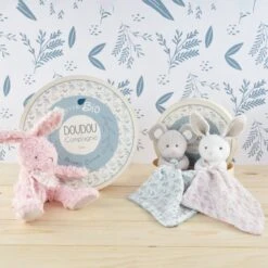 Doudou Et Compagnie - Botanic - Peluche Avec Doudou BIO Souris Vert 15 Cm -Jouets En Peluche Boutique botanic2020peluche20avec20bio20souris20vert1520cm 2