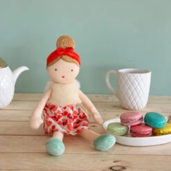 Jolijou - Demoiselle Vintage - Poupée Coquelicot Rouge 30 Cm