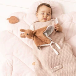 Nattou - Susie Et Bonnie - Doudou Plat Lapin éponge Marron Rouille 27 Cm 10 Nattou - Susie Et Bonnie - Doudou Plat Lapin éponge Marron Rouille 27 Cm -Jouets En Peluche Boutique susie20et20bonnie2020plat20lapin20eponge20marron20rouille202720cm 2